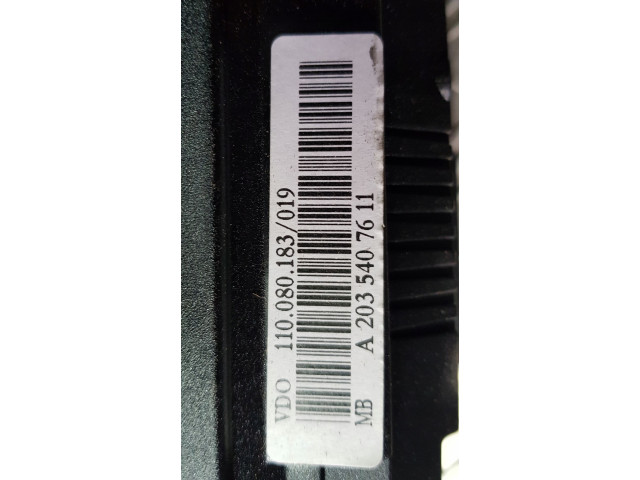 Přístrojová deska  Mercedes-Benz C W203 2000 2035407611  