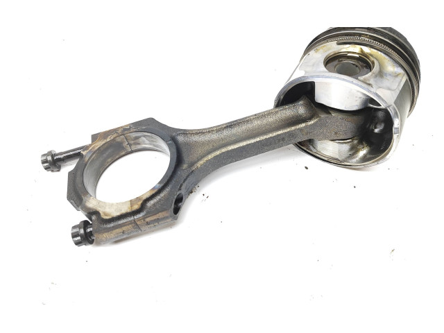 Píst 0217741   Toyota Land Cruiser (J200)     