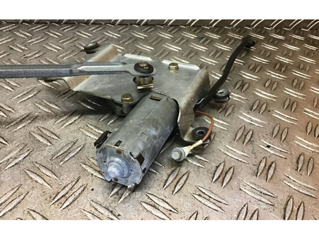 Моторчик заднего дворника 90355863    Opel Calibra