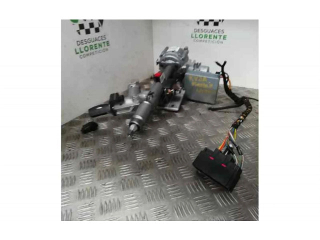 Pojistková skříňka Руль 8V513C529JN   Ford Fiesta 2011