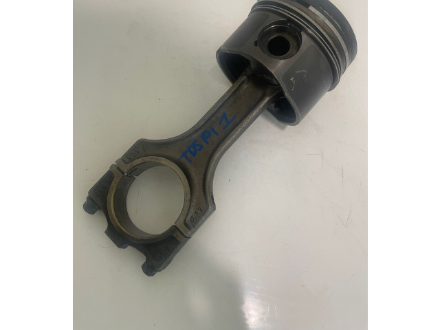  Поршень с шатуном M51D25_256T1 11252246629, 11252246630  BMW 5 E39  