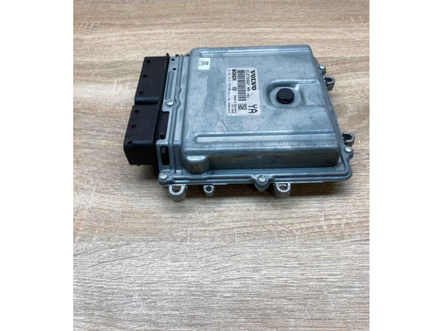 Řídící jednotka 31272462AA, 0281012765   Volvo V70 2008