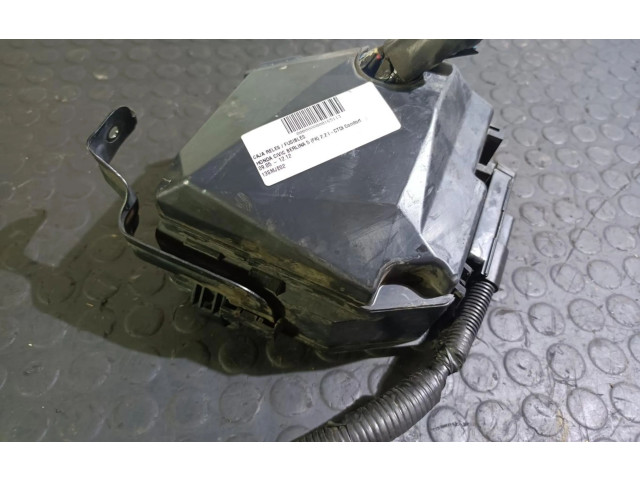   Pojistková skříňka 13SMJE02   Honda Civic 