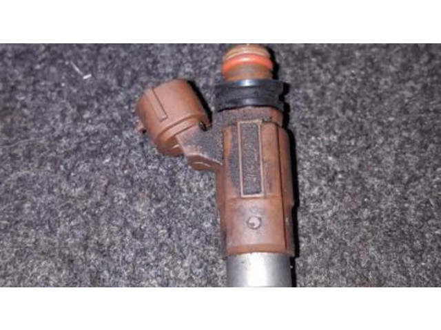 Vstřikovač inp780   Mazda 626  pro benzínový motor 2.0  