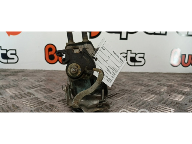 Vstřikovací lišta 1433385   BMW 5 E39  pro benzínový motor 2.0  