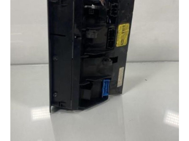 Блок управления климат-контролем 7701041307   Renault Safrane