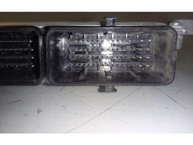 Řídící jednotka 237102982S   Renault Captur 2020