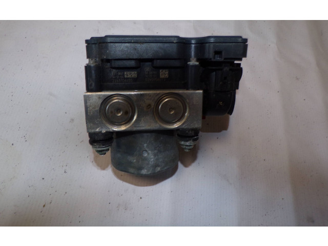 Блок АБС 6R0614517BM   Skoda  Roomster (5J)  2006 - 2015 года