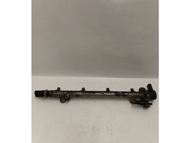 Vstřikovací lišta 0445214004, A6110700095   Mercedes-Benz C W203     