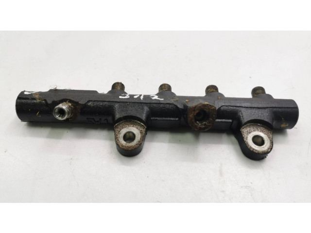 Vstřikovací lišta 175210651R, 8201225030   Nissan Juke I F15  pro naftový motor 1.5  