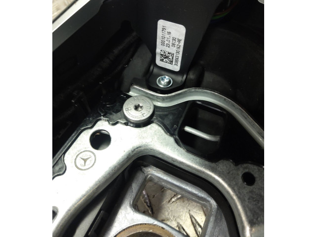 Volant Mercedes-Benz A W176 2016 a0014609103  