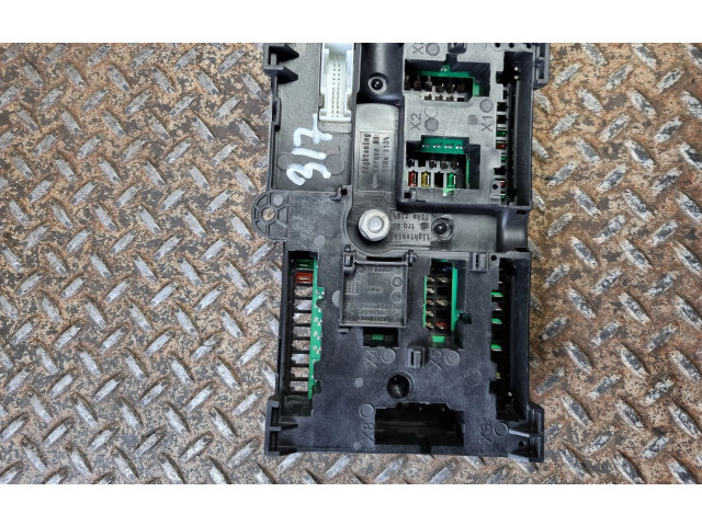   Pojistková skříňka 5A0E7D1, 8795479   BMW 3 G20 G21 2021
