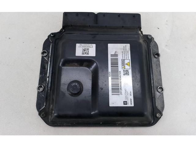 Řídící jednotka 55577647   Opel Astra J 2010