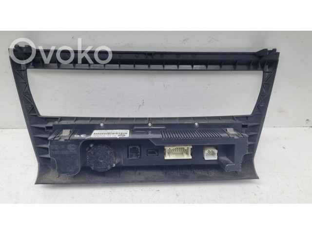 Блок управления климат-контролем 64113417544   BMW X3 E83