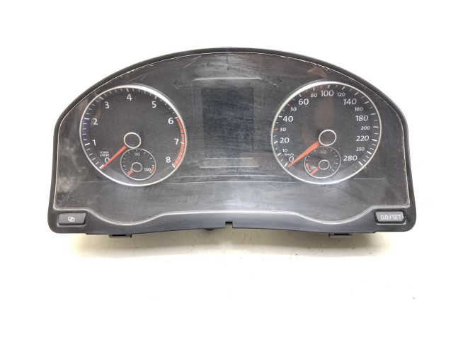 Панель приборов 3C8035195, 1K8920871   Volkswagen Scirocco       