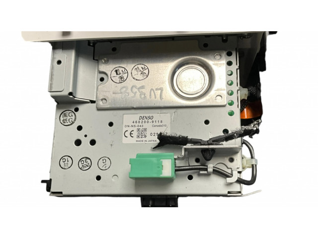 Дисплей    EH70611J0E, 4685000076   Mazda CX-7