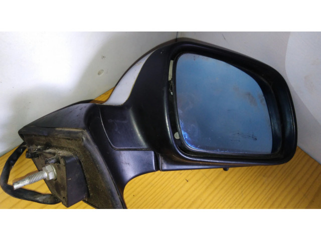 Zpětné zrcátko pravé Peugeot 407 2008  4145  