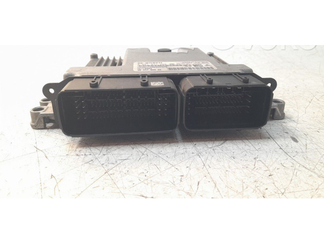 Блок управления двигателя 9845780880, 1640420480   Peugeot 208