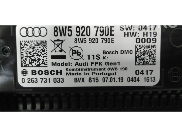 Přístrojová deska  Audi A5 2019 8W5920790E  