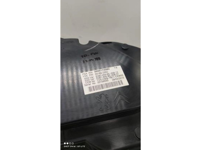 Přístrojová deska  Peugeot 5008 2010 9666174980, 9666174980  