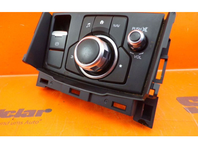 Радио/ проигрыватель CD/DVD / навигация     GNJ666CMOA, GNJ666CMOA    Mazda MX-3 