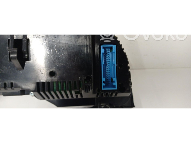 Панель приборов 3R0920800H   Seat Exeo (3R)       