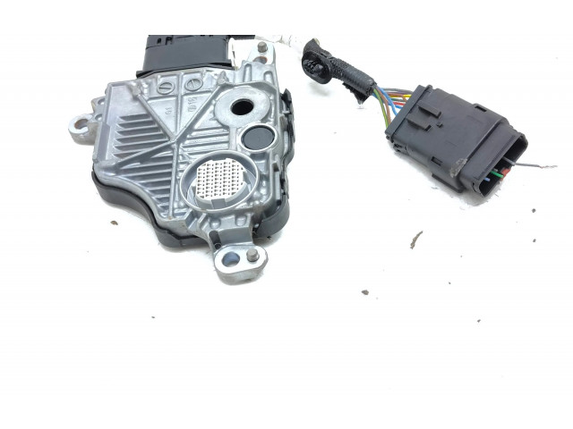 Блок управления коробкой передач 9834910080, 9851651980   Peugeot 208