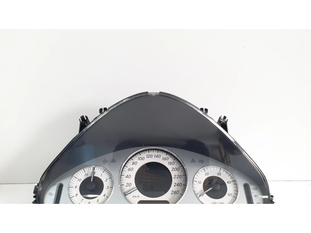 Панель приборов A2115406248   Mercedes-Benz E W211       