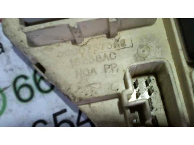   Pojistková skříňka 56007573AE   Jeep Cherokee XJ 