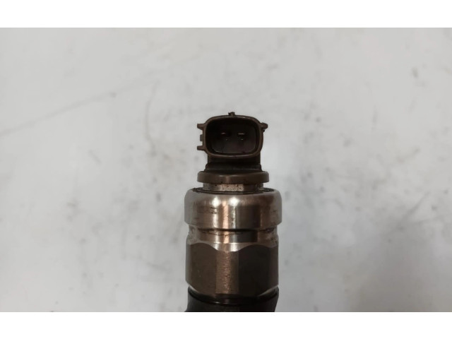 Форсунка RF7J13H50    Mazda 5   