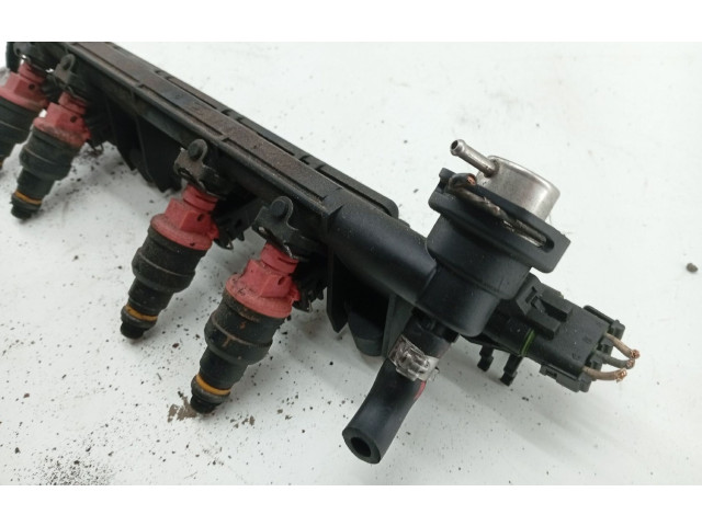 Vstřikovací lišta 7700870914   Renault Clio I     