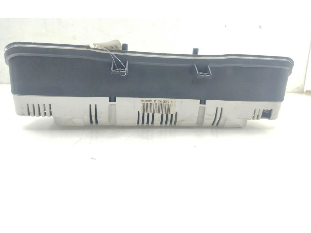 Přístrojová deska  Volkswagen PASSAT  09051940090  