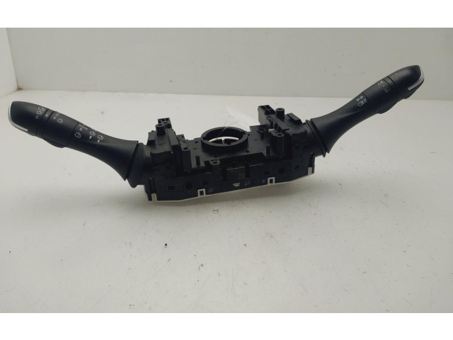 Блок управления 255678341R   Renault Megane II