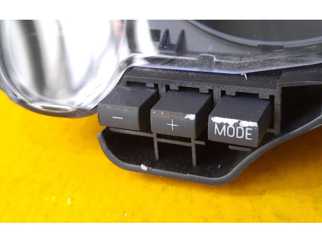 Панель приборов 8H0920985, 8H0920985   Audi RS4 B7       