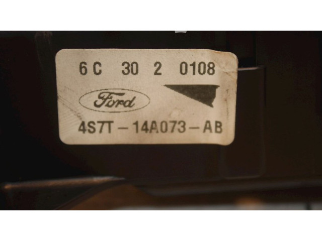   Pojistková skříňka 4S7T14A073AB, 4S7T14A073AB   Ford Mondeo Mk III 2006