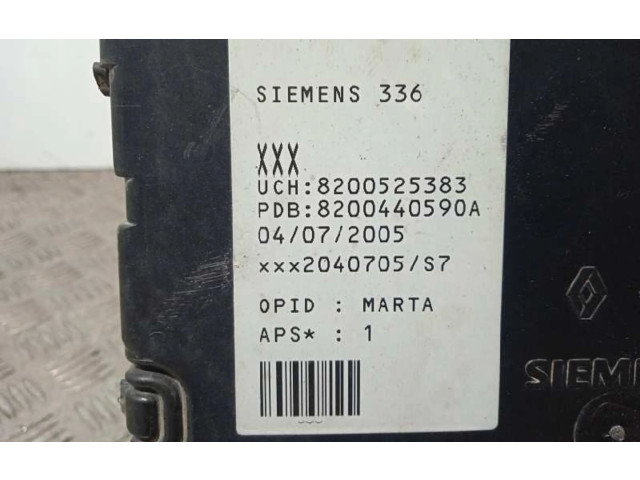 Pojistková skříňka Řídící jednotka BSM 8200525383, 8200440590A   Renault Megane II 2005
