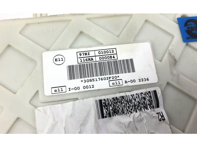   Pojistková skříňka 2443670, 1744452   Ford Focus 2014