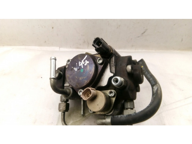 Vstřikovací čerpadlo 221000R020, 2390126010   Toyota Corolla Verso AR10  pro naftový motor 2.2 2ADFTV 