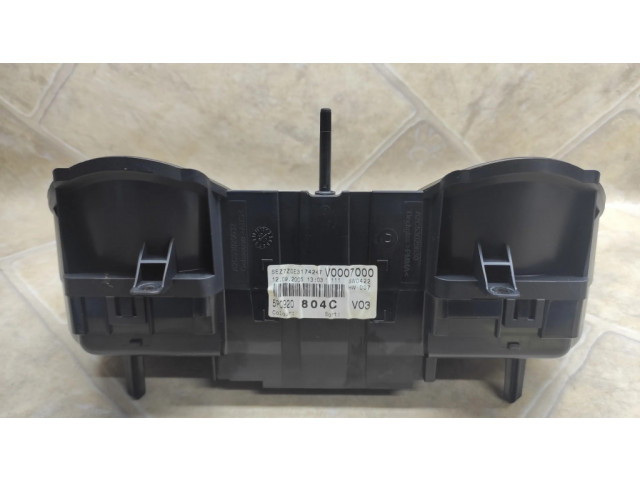 Панель приборов 5P0920804C   Seat Toledo III (5P)       