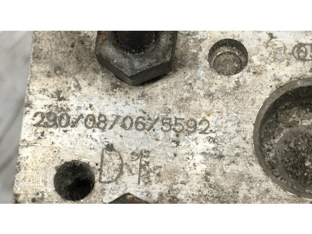 Jednotka ABS 0130108096, 0044310912   Mercedes-Benz A W169 2005