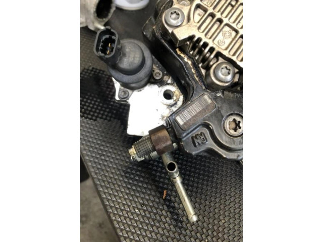 Vstřikovací čerpadlo 221000N020, 0445010134   Toyota Yaris    1NDTV 