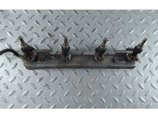 Комплект форсунок 16600ED000, 17520ED00A    Nissan Cube Z12   