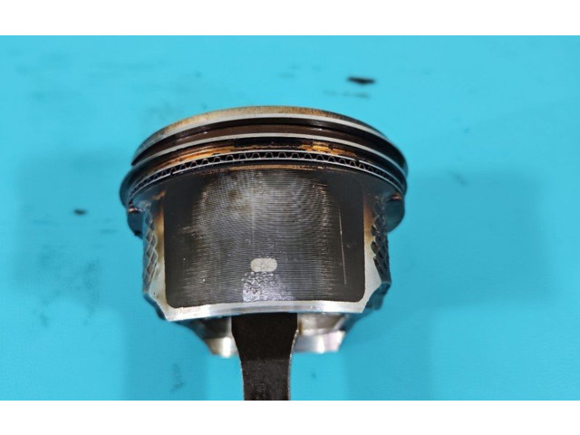 Píst IMPRK1384835   Volvo S40     