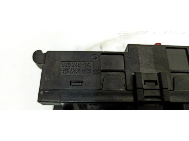 Блок комфорта 2035452401, A0025421319   Mercedes-Benz CLC CL203   
