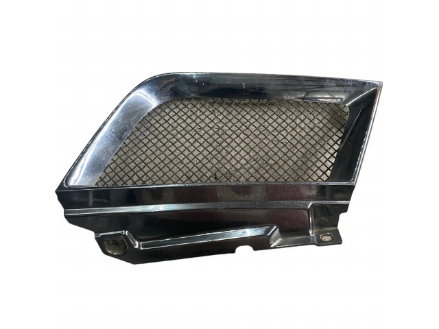 Передняя решётка Mitsubishi L200 2006-2014 года M1SC2301      