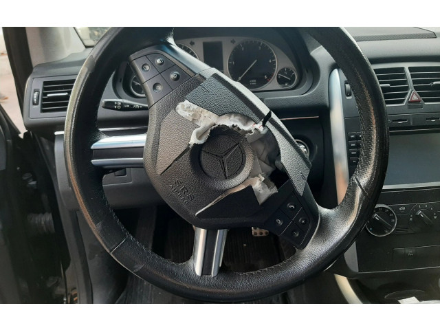 Volant Mercedes-Benz B W245 2006   