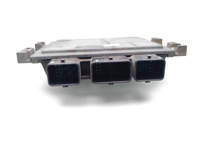 Píst F1B1-12A650-UC, 255203885   Ford Fiesta    SNJC 