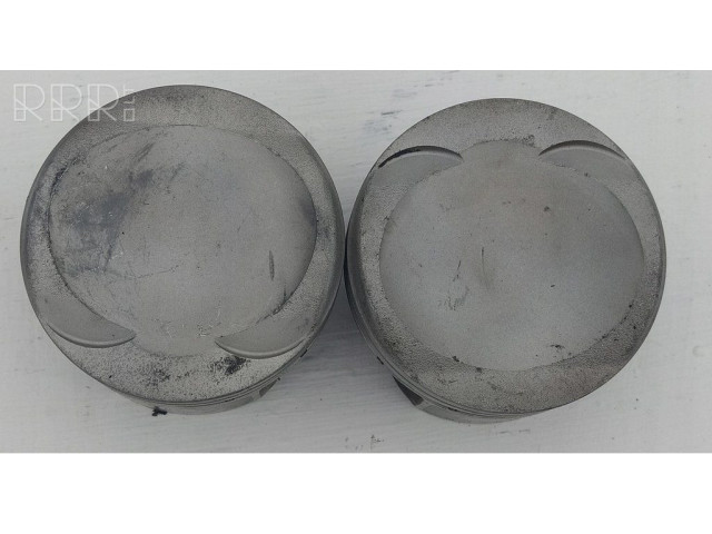  Поршень  082236  Volkswagen Golf I  