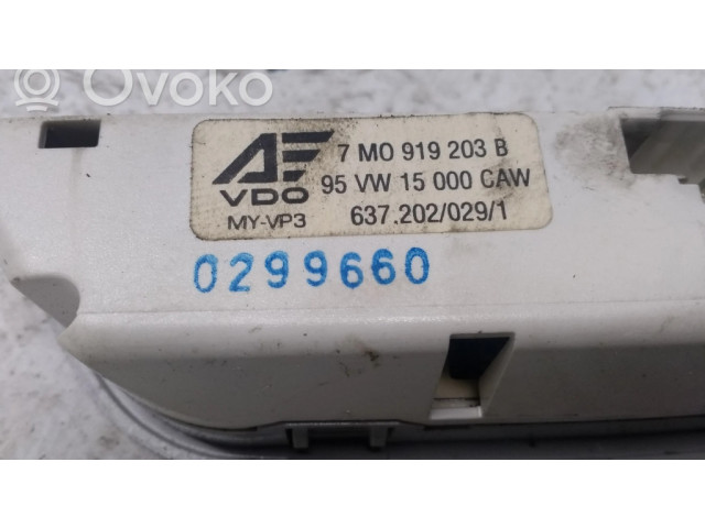 Дисплей    7M0919203B, 95VW15000CAW   Ford Galaxy