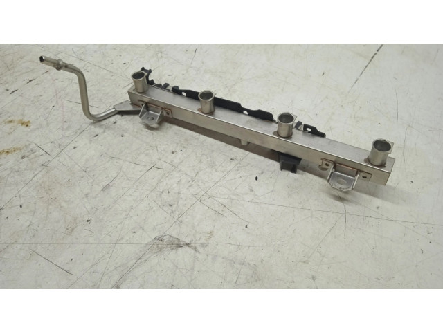 Vstřikovací lišta 12527506708   BMW X1 E84  pro benzínový motor 2.0  